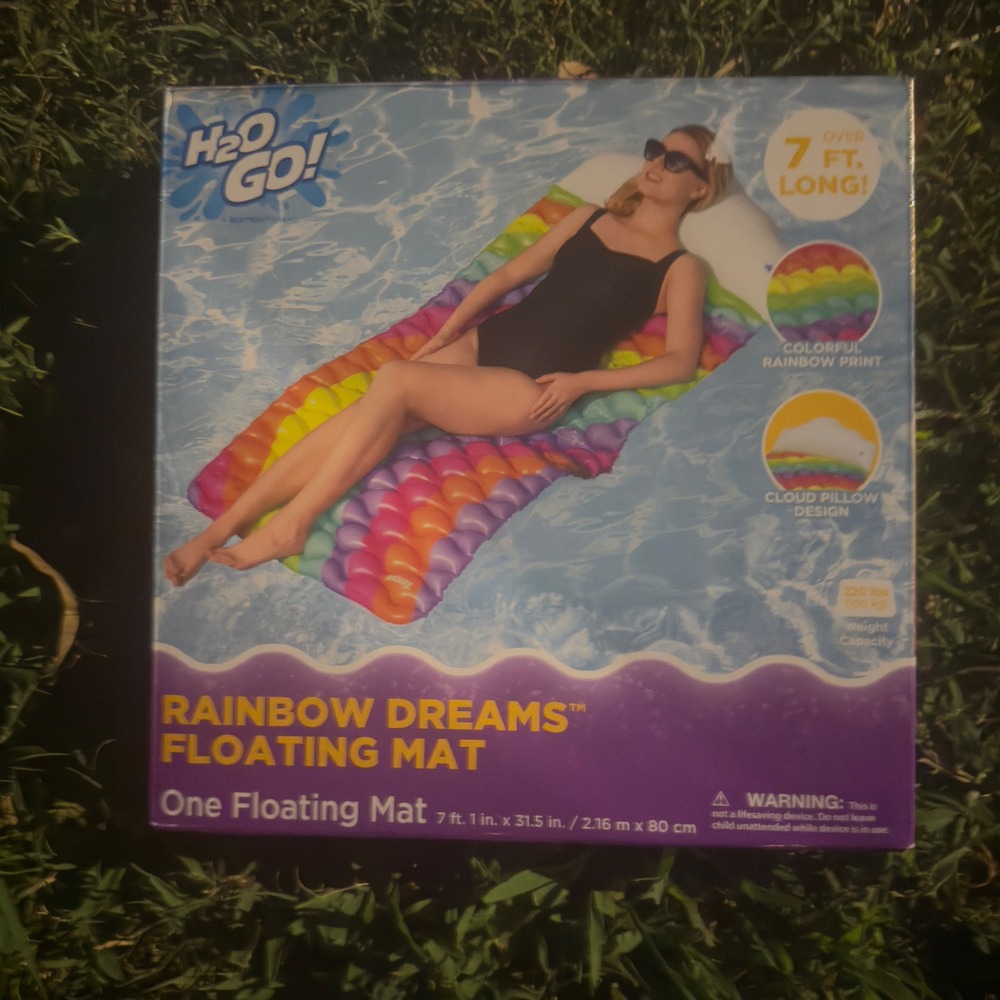 H2O GO! Rainbow Dreams Floating Mat Inflatable Pool Float Cloud Pillow 7ft